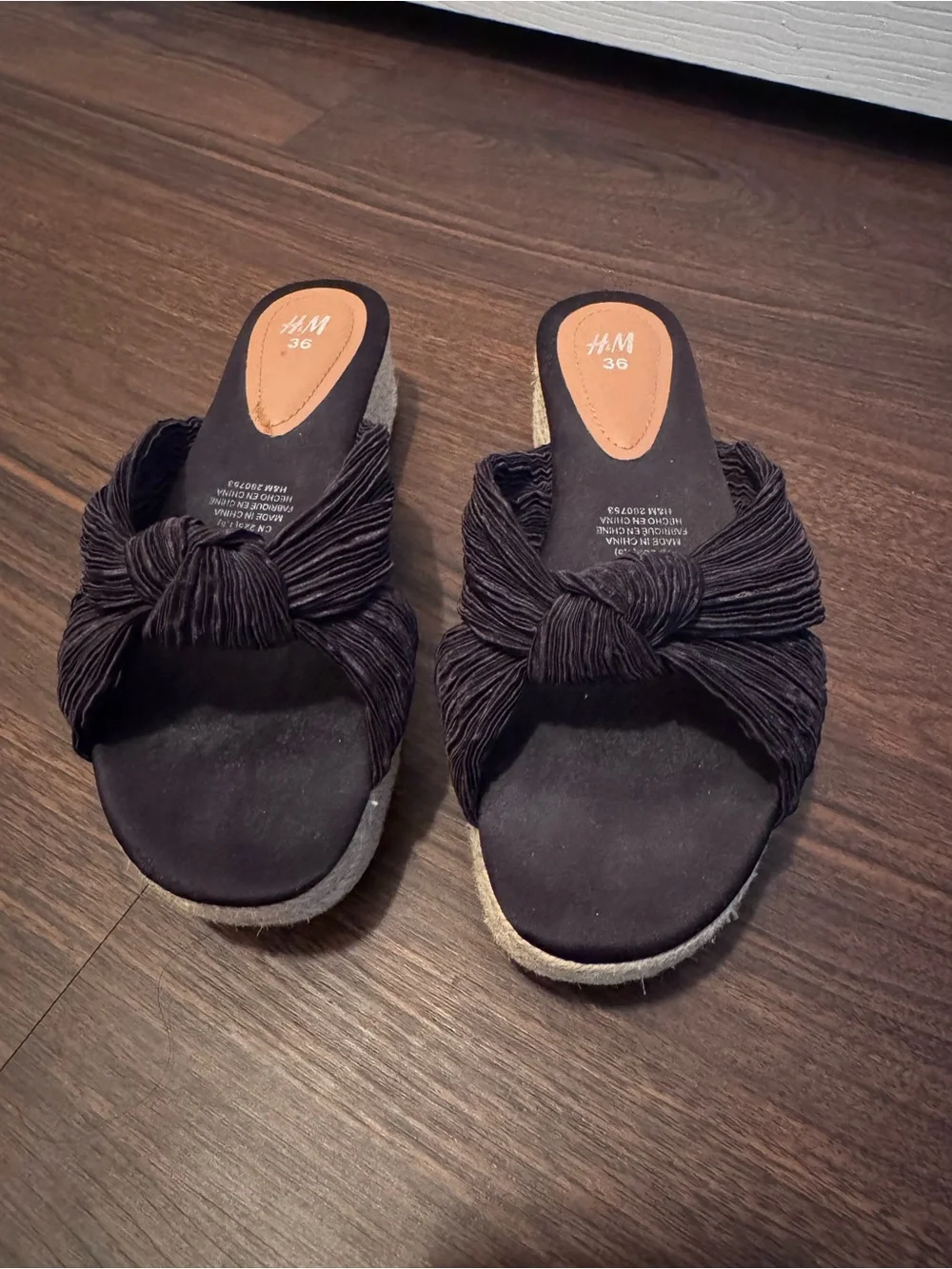 H&M Black Twisted Espadrille Platform Slide